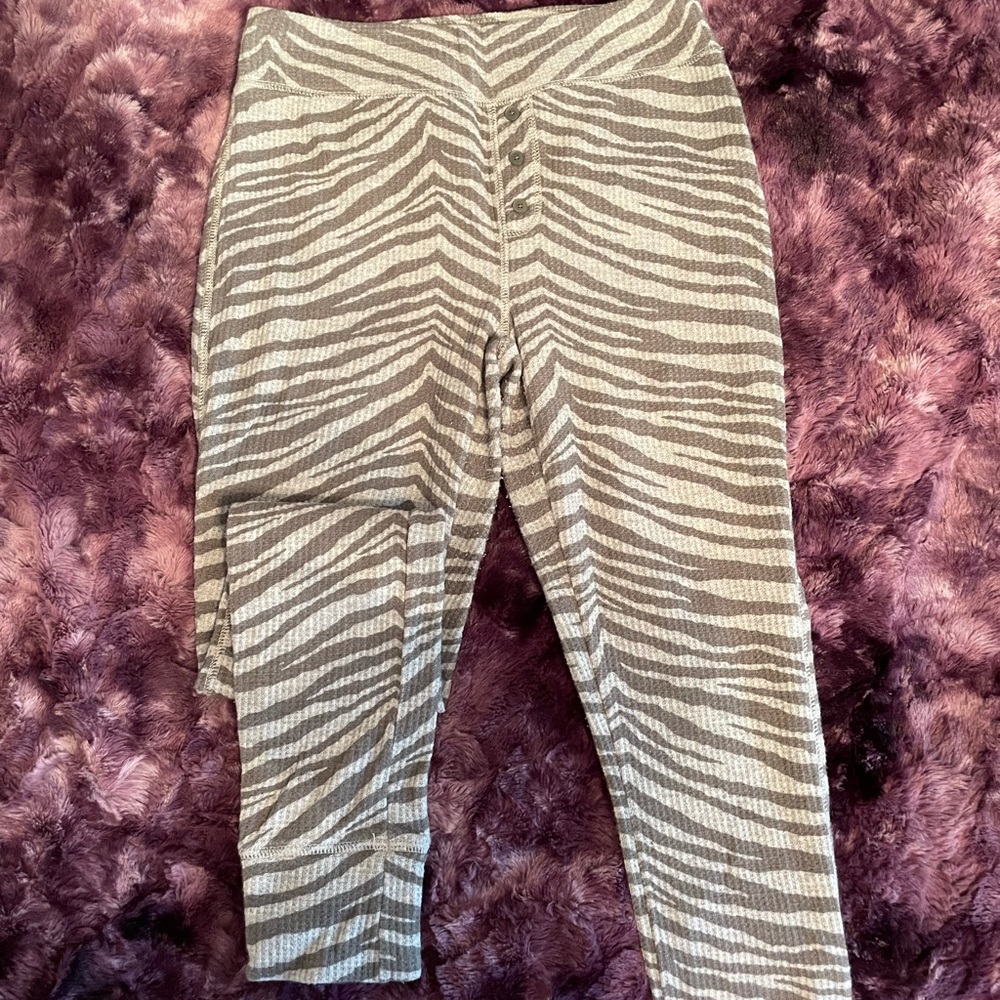 American eagle thermal pants